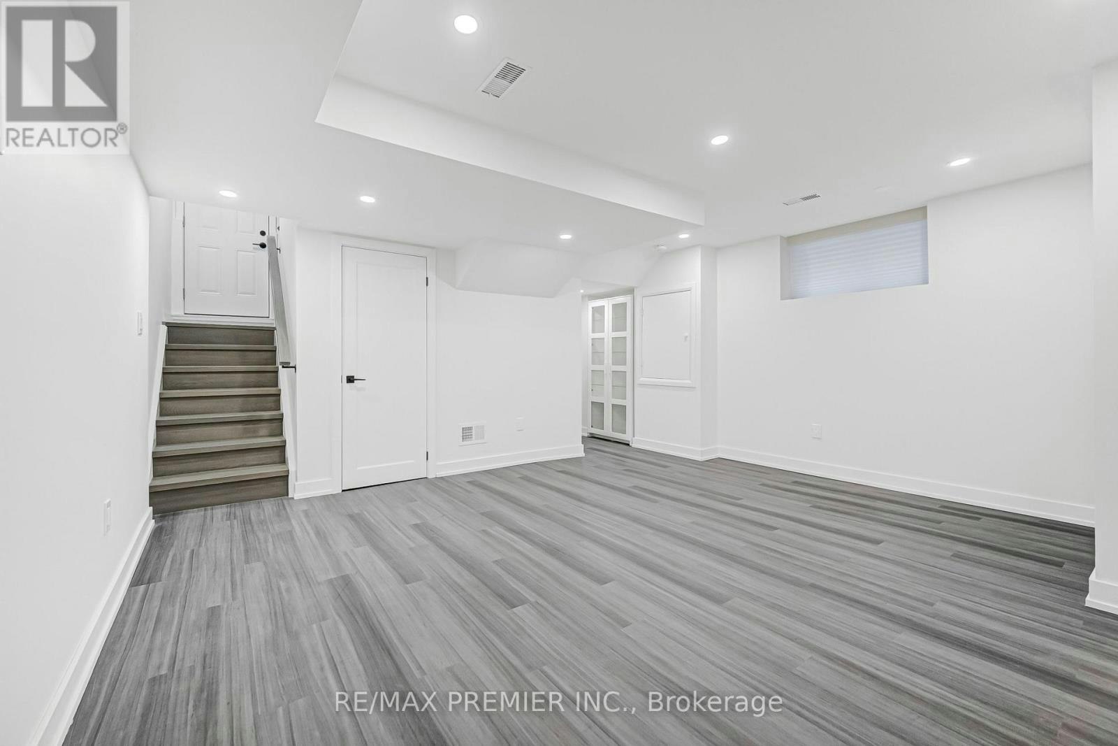 BSMT-60 Del Francesco Way, Vaughan, ON, L6A 3X1 - 24