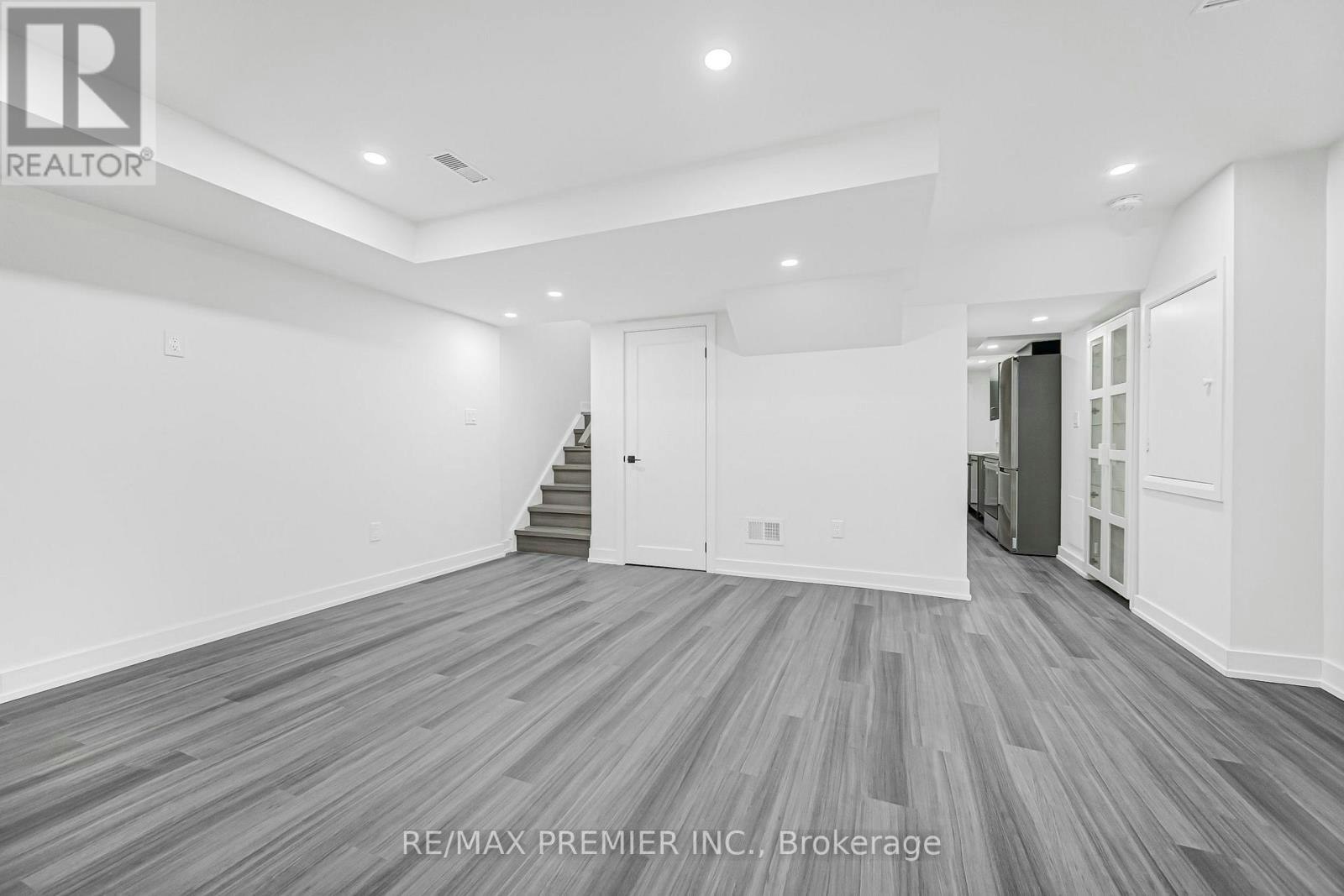 BSMT-60 Del Francesco Way, Vaughan, ON, L6A 3X1 - 26