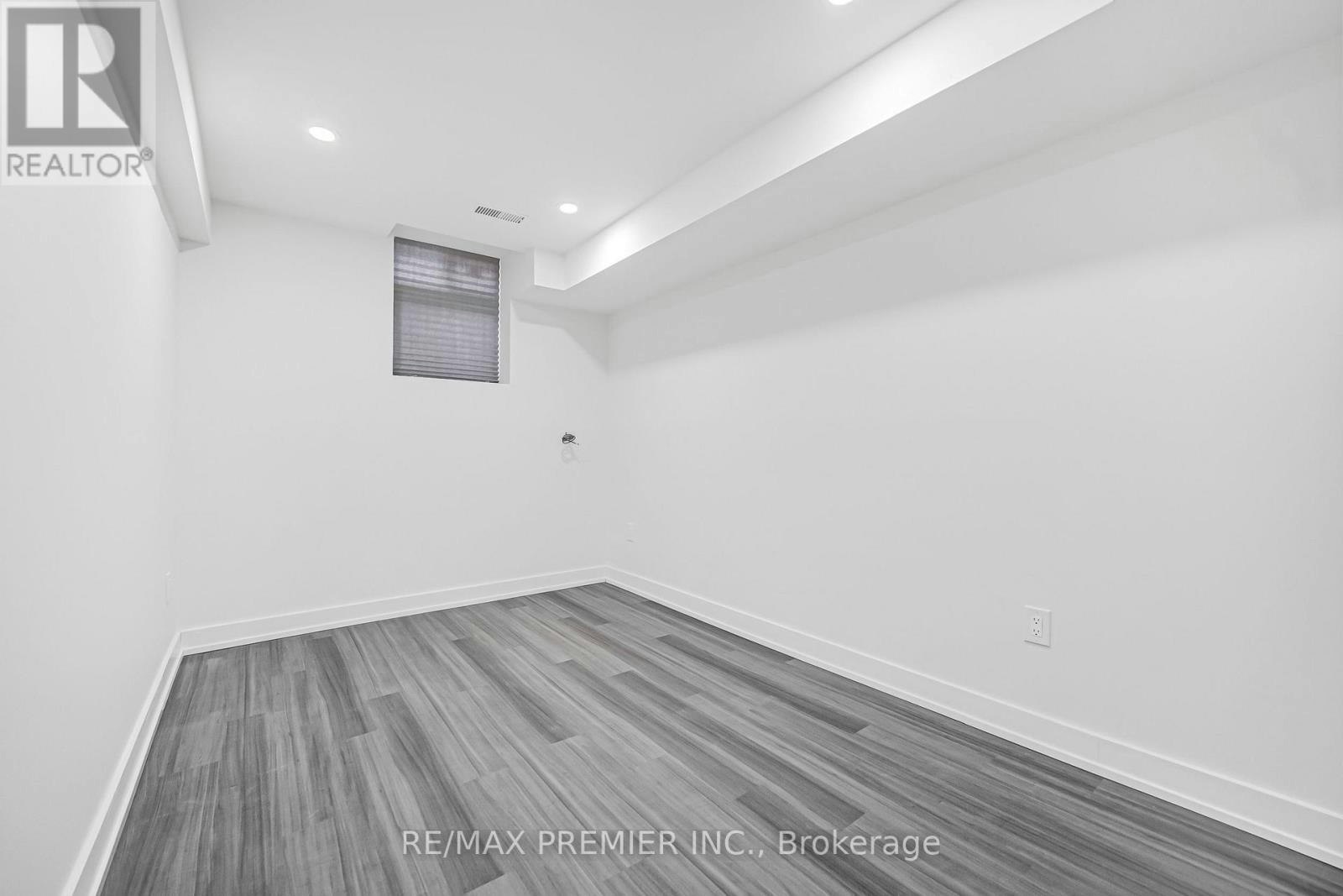 BSMT-60 Del Francesco Way, Vaughan, ON, L6A 3X1 - 16