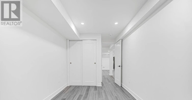 BSMT-60 Del Francesco Way, Vaughan, ON, L6A 3X1 - 19