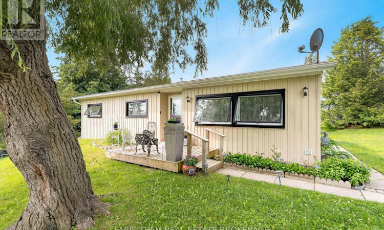 21 Hawthorne Drive