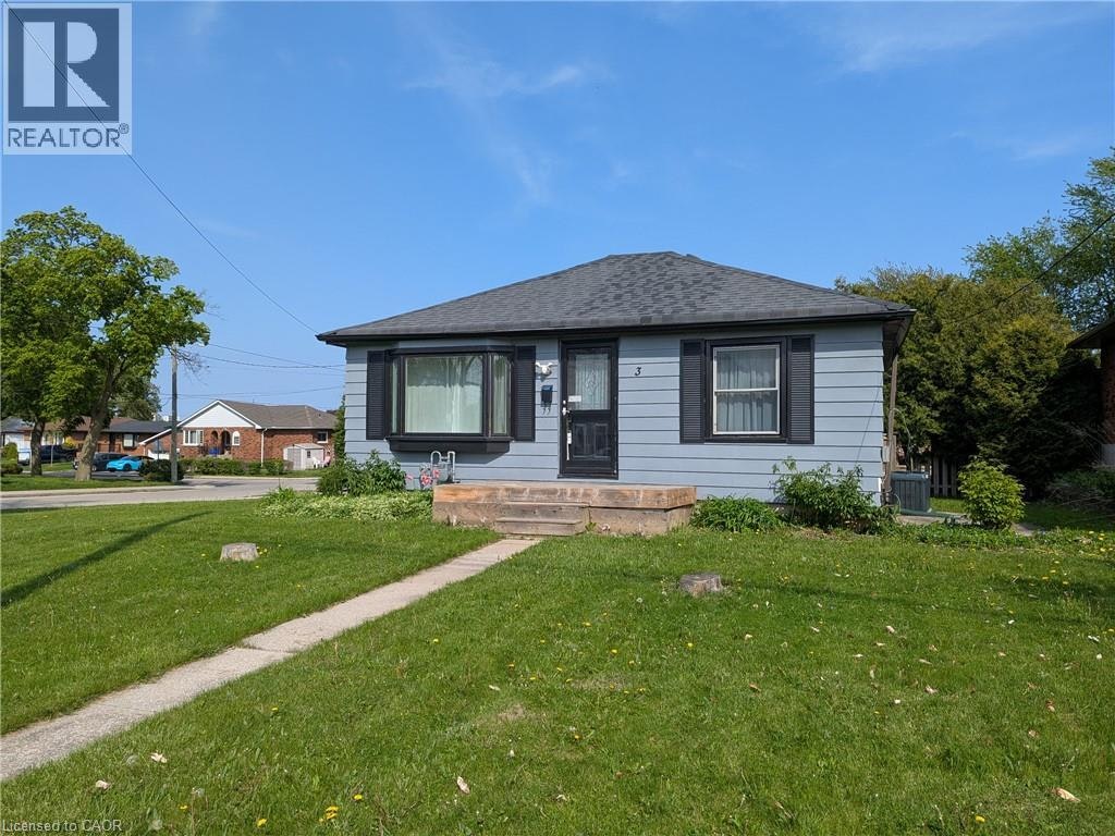 3 Maitland Avenue, Hamilton, ON, L9A 3J4