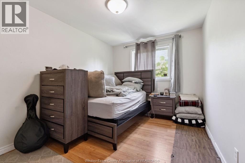 1544 Imperial Crescent, Windsor, ON, N9G 2T8 - 13