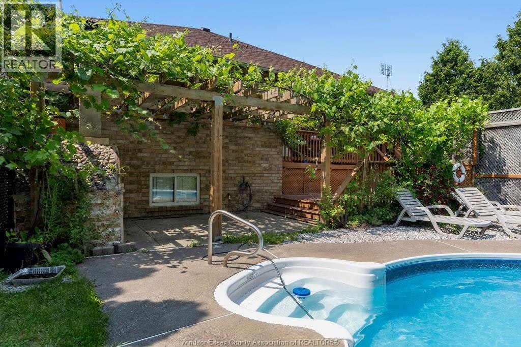 1544 Imperial Crescent, Windsor, ON, N9G 2T8 - 22