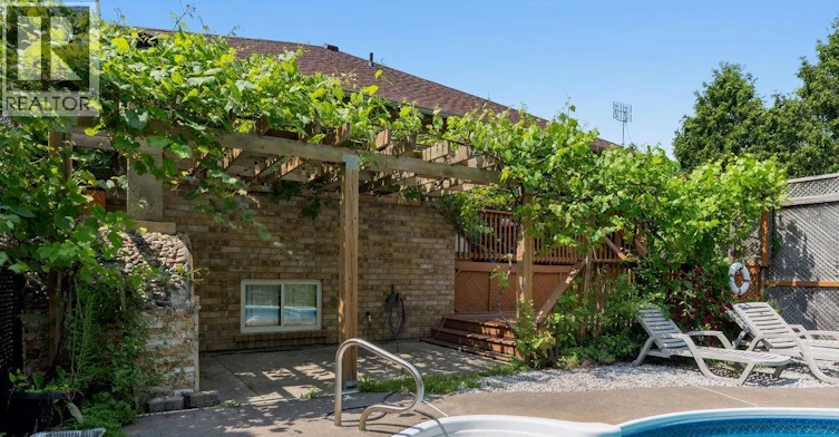 1544 Imperial Crescent, Windsor, ON, N9G 2T8 - 22