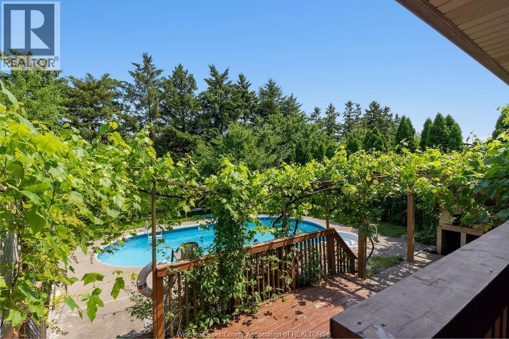 1544 Imperial Crescent, Windsor, ON, N9G 2T8 - 26