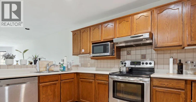 1544 Imperial Crescent, Windsor, ON, N9G 2T8 - 8