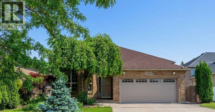 1544 Imperial Crescent, Windsor, ON, N9G 2T8 - 3
