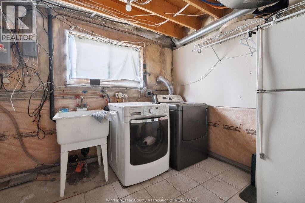 1544 Imperial Crescent, Windsor, ON, N9G 2T8 - 19