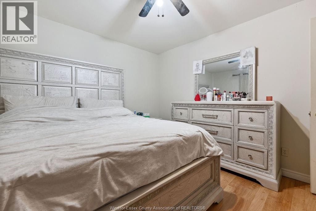 1544 Imperial Crescent, Windsor, ON, N9G 2T8 - 11