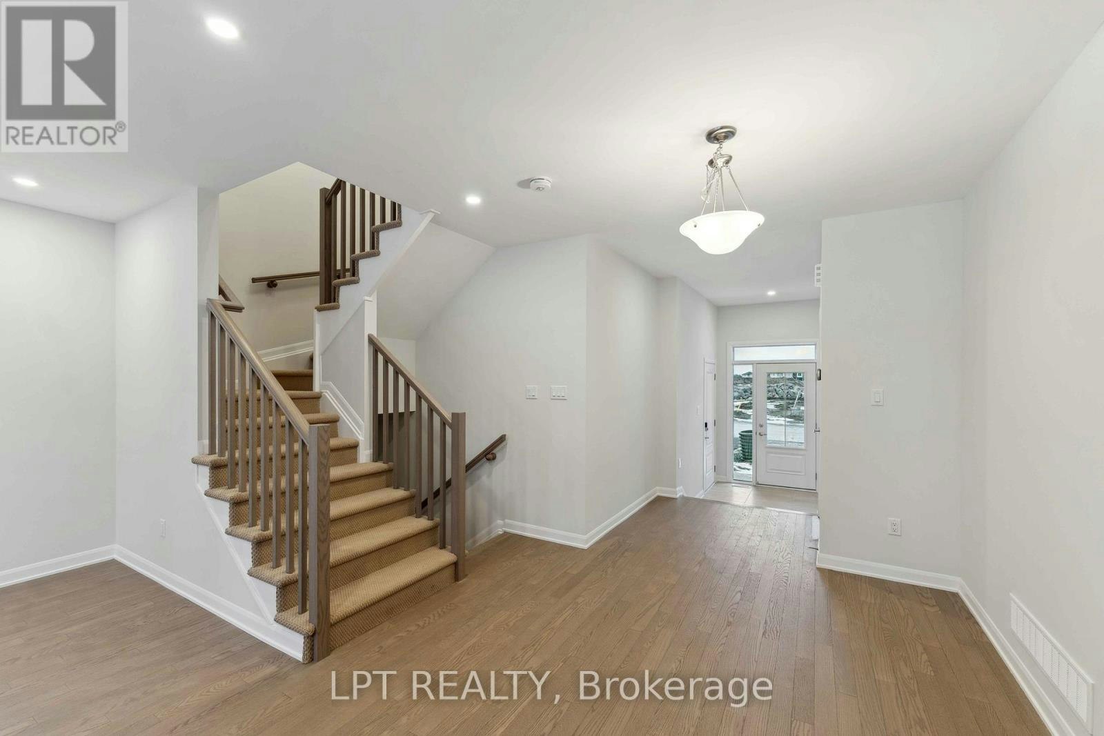 711 Fairline Row, Ottawa, ON, K2V 0M4 - 9