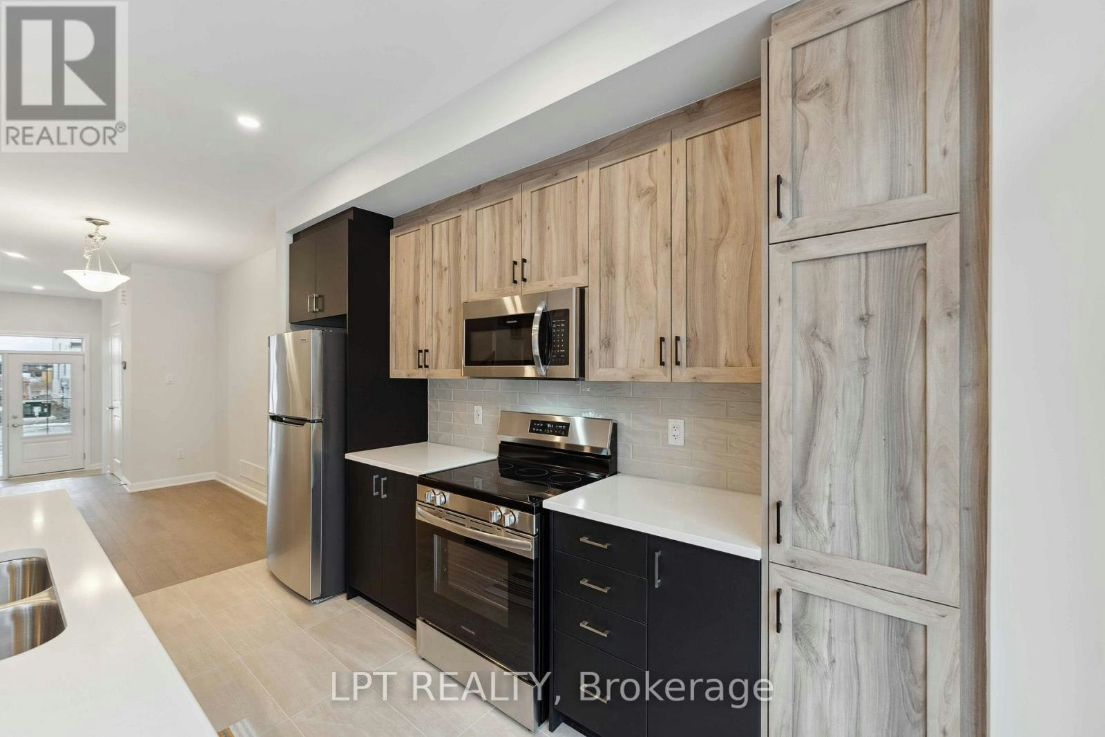 711 Fairline Row, Ottawa, ON, K2V 0M4 - 6