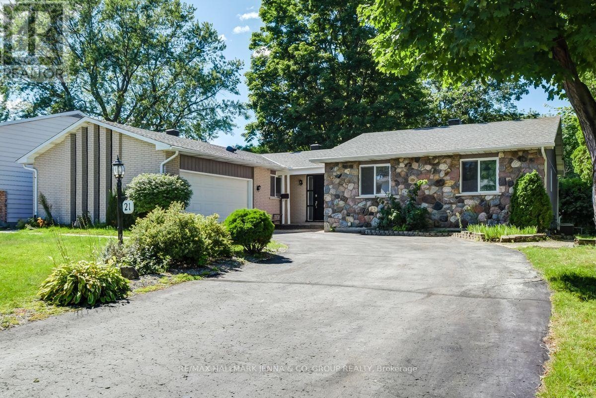 21 B St Remy Drive, Ottawa, ON, K2J 1A7