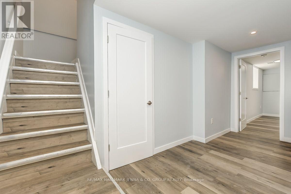 21 B St Remy Drive, Ottawa, ON, K2J 1A7 - 6