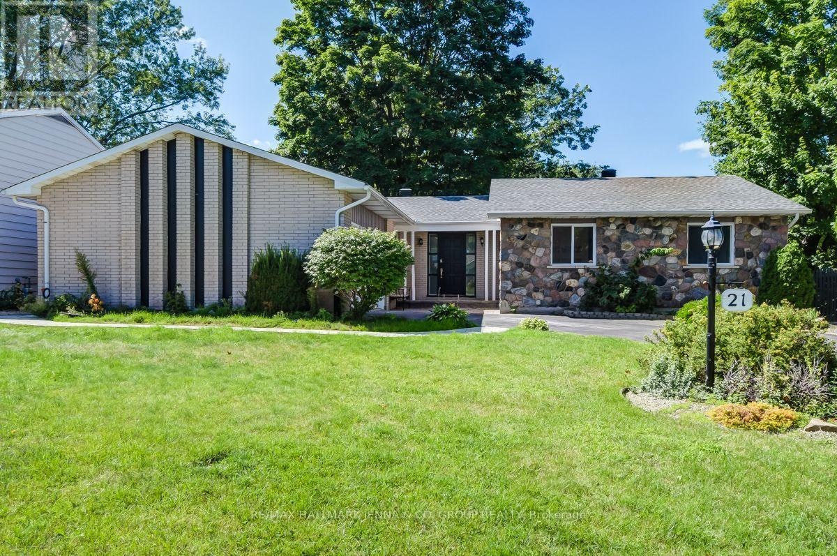 21 B St Remy Drive, Ottawa, ON, K2J 1A7 - 2
