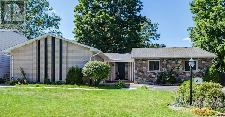 21 B St Remy Drive, Ottawa, ON, K2J 1A7 - 2
