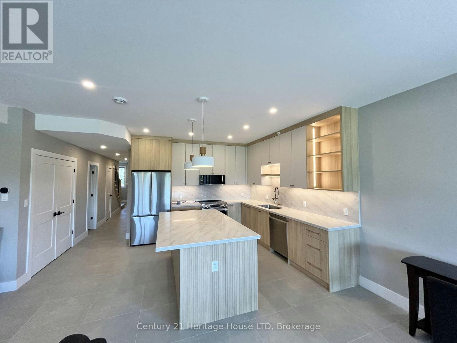 99A Moffatt Street, St. Catharines, ON, L2P 2L6 - 8