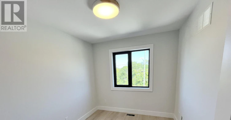 99A Moffatt Street, St. Catharines, ON, L2P 2L6 - 23