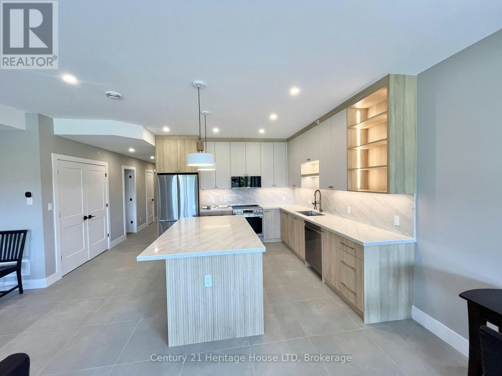 99A Moffatt Street, St. Catharines, ON, L2P 2L6 - 9