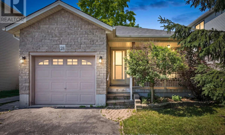 28 Peglar Crescent