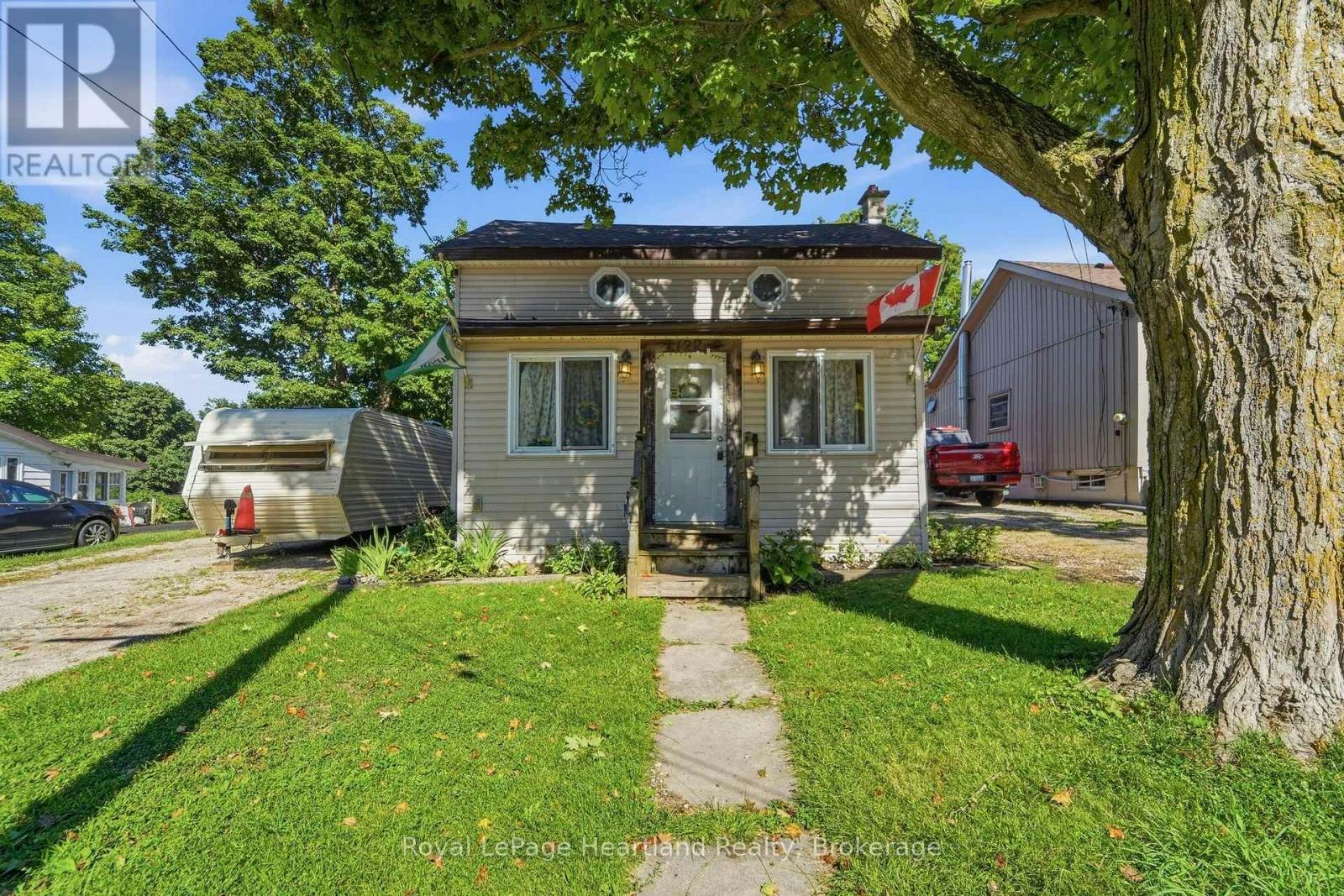 122 Fulton Street, Central Huron, ON, N0M 1L0