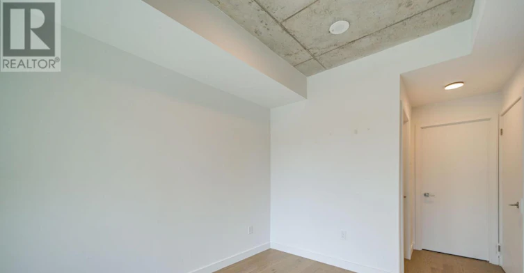 321-1720 Bayview Avenue, Toronto, ON, M4G 3C4 - 16