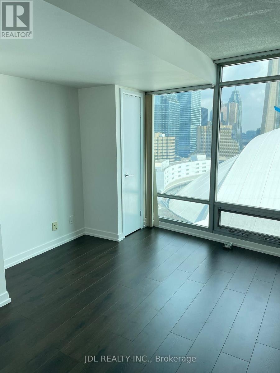 81-81 Navy Wharf Court, Toronto, ON, M5V 3S2 - 6
