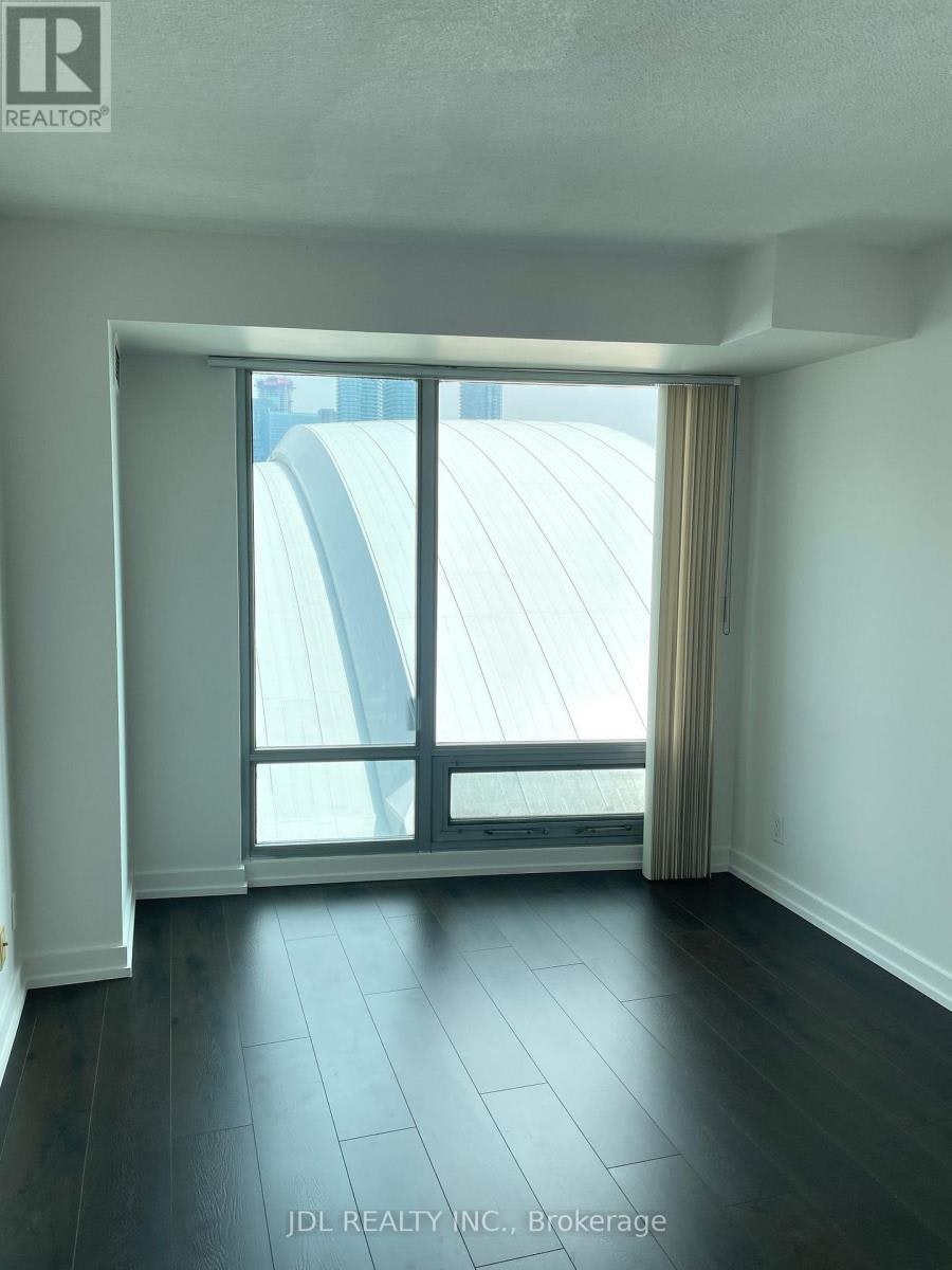 81-81 Navy Wharf Court, Toronto, ON, M5V 3S2 - 5