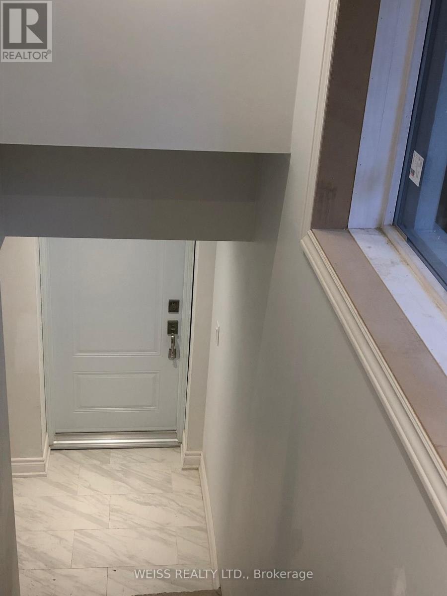 B-55 Addington Avenue, Toronto, ON, M2N 2L1 - 22