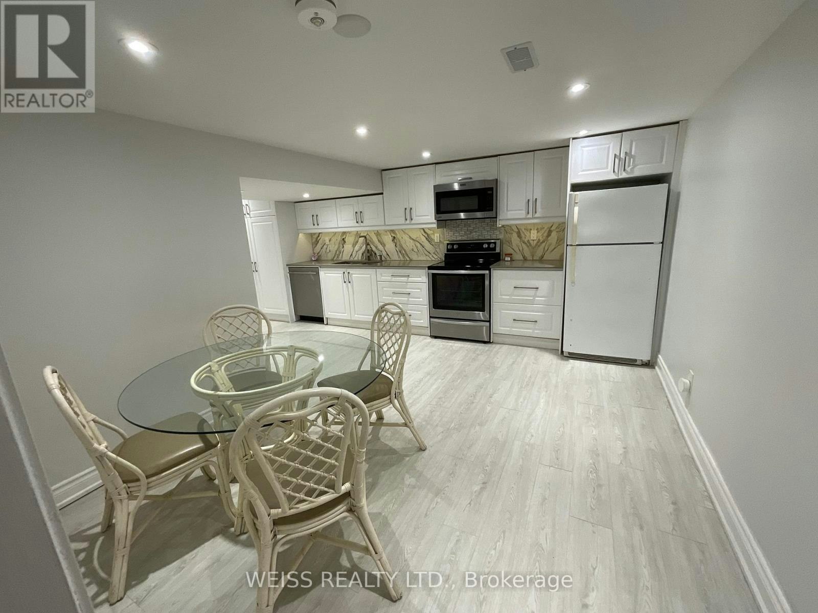 B-55 Addington Avenue, Toronto, ON, M2N 2L1 - 7