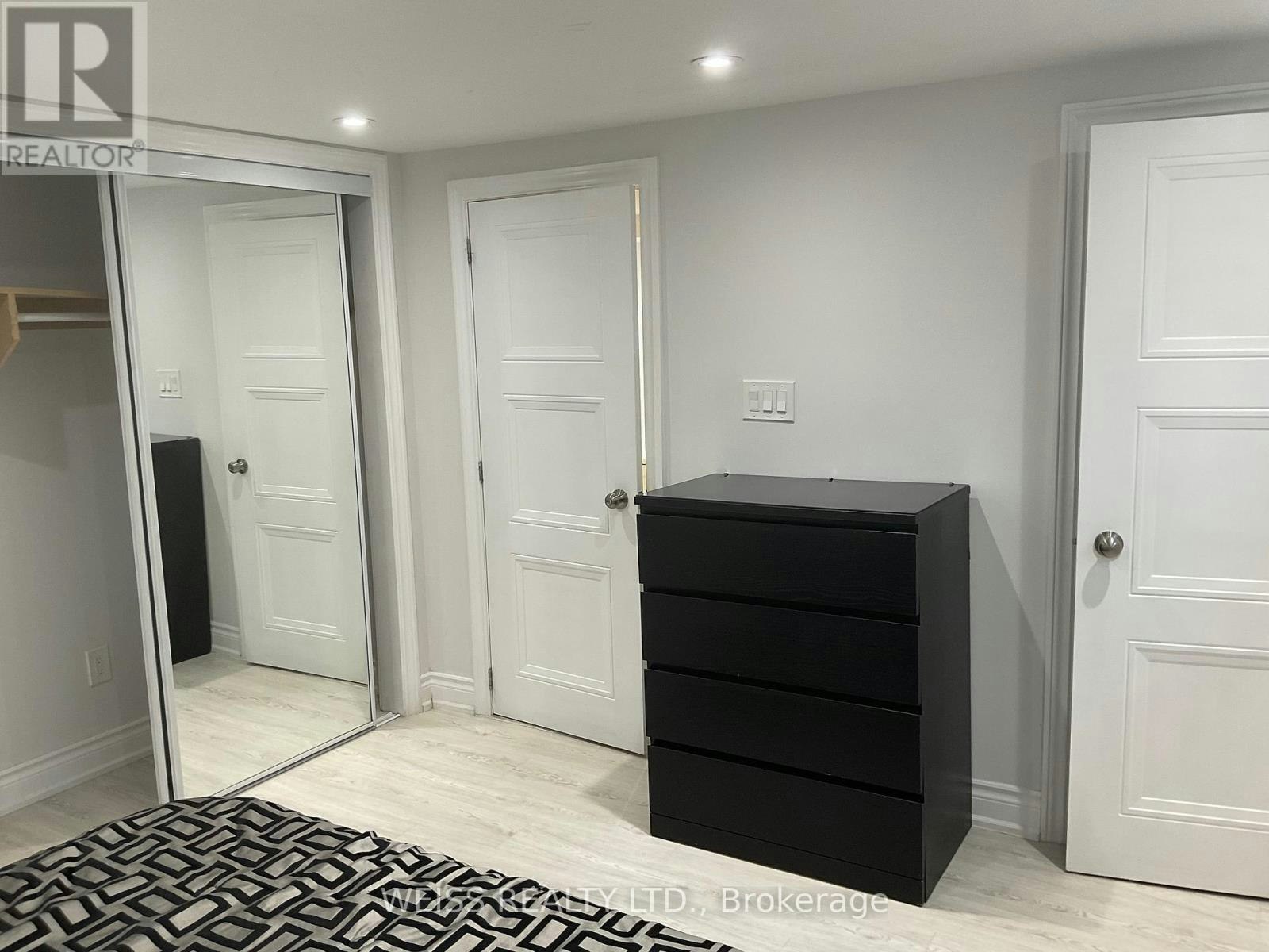 B-55 Addington Avenue, Toronto, ON, M2N 2L1 - 20