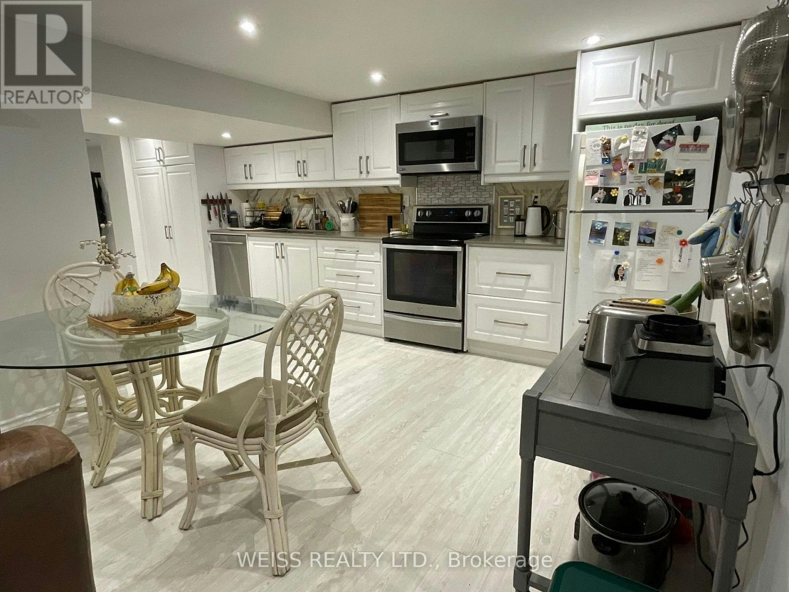B-55 Addington Avenue, Toronto, ON, M2N 2L1 - 6