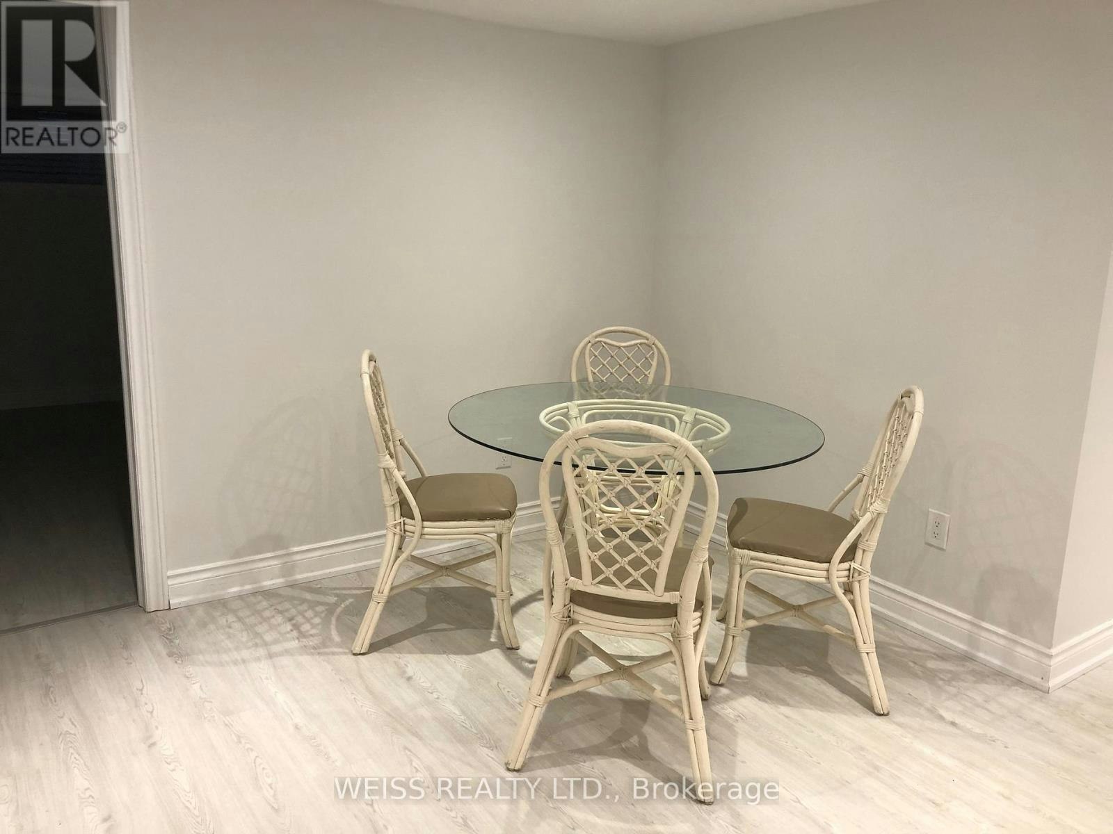 B-55 Addington Avenue, Toronto, ON, M2N 2L1 - 8