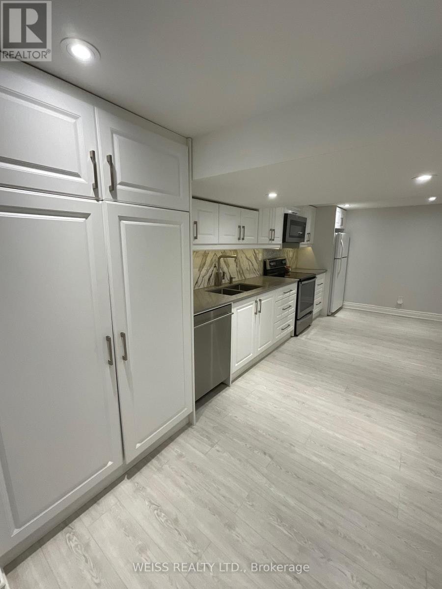 B-55 Addington Avenue, Toronto, ON, M2N 2L1 - 5
