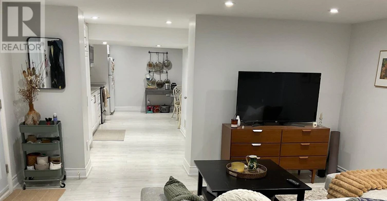 B-55 Addington Avenue, Toronto, ON, M2N 2L1 - 8