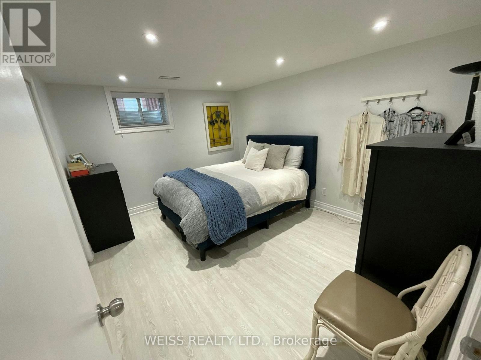 B-55 Addington Avenue, Toronto, ON, M2N 2L1 - 18
