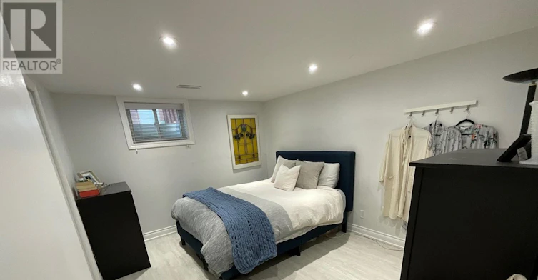 B-55 Addington Avenue, Toronto, ON, M2N 2L1 - 18
