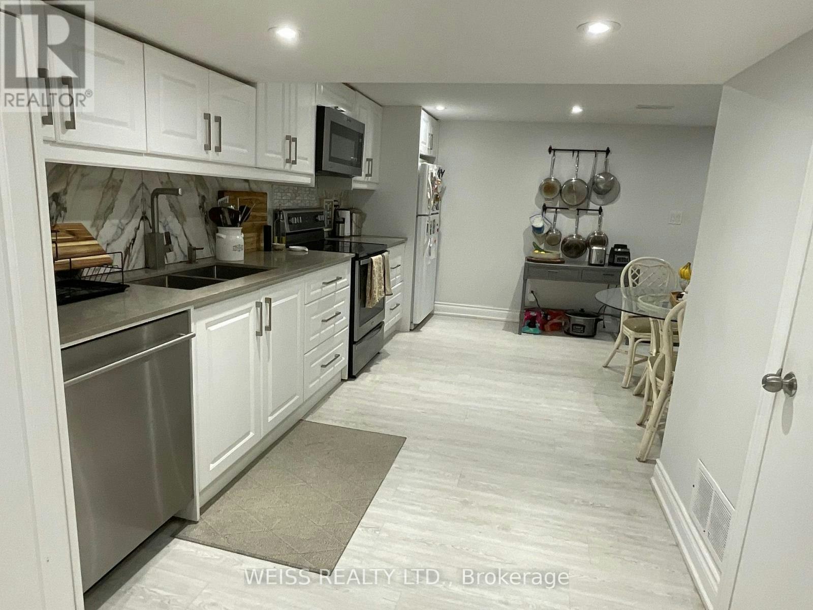 B-55 Addington Avenue, Toronto, ON, M2N 2L1 - 5