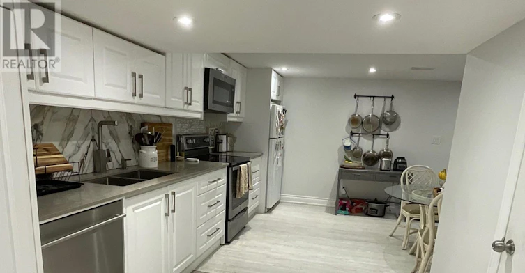 B-55 Addington Avenue, Toronto, ON, M2N 2L1 - 5