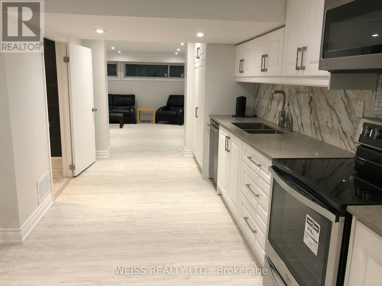 B-55 Addington Avenue, Toronto, ON, M2N 2L1 - 6