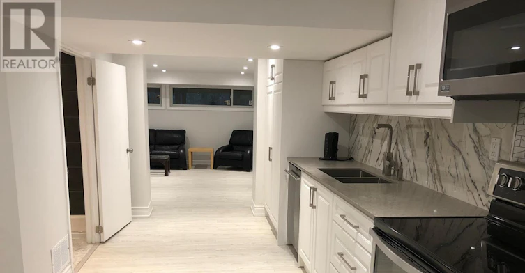 B-55 Addington Avenue, Toronto, ON, M2N 2L1 - 6