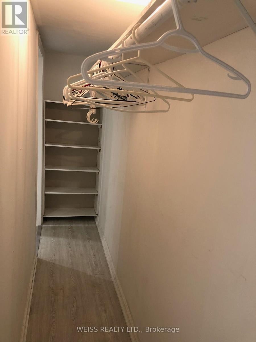 B-55 Addington Avenue, Toronto, ON, M2N 2L1 - 18