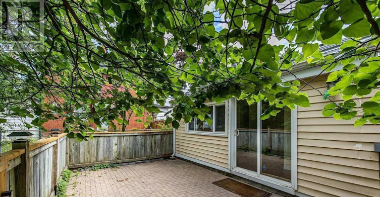1612 Dufferin Street, Whitby, ON, L1N 1B2 - 18