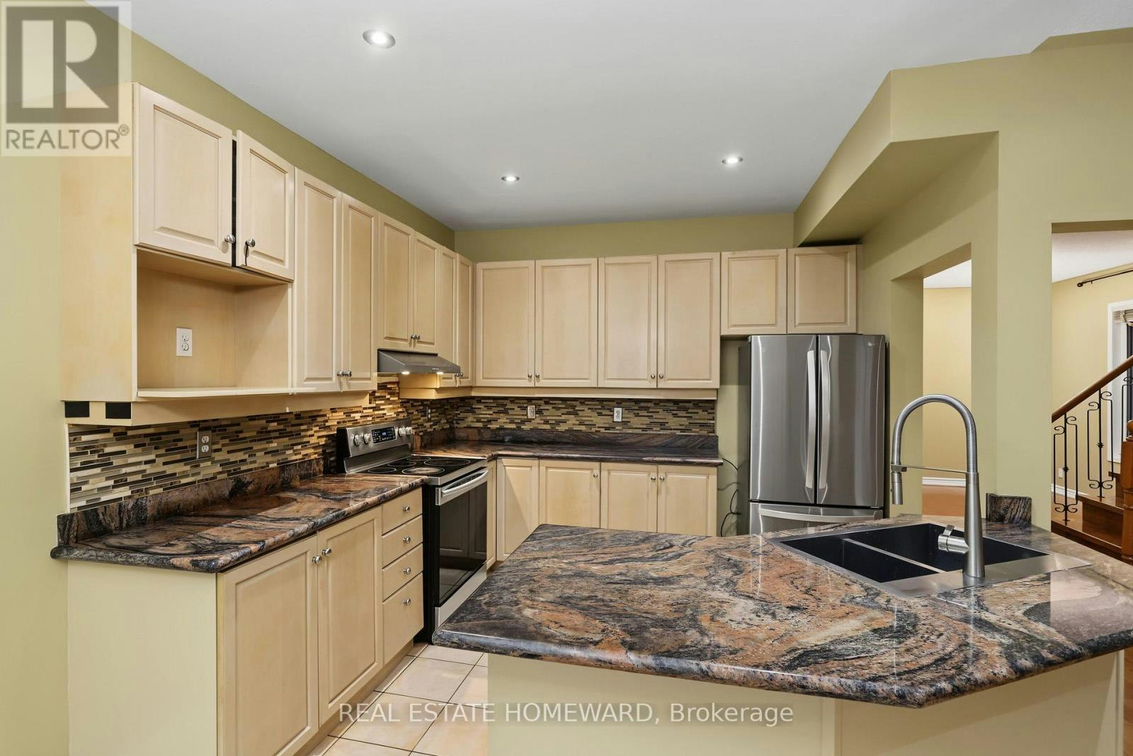 123 Shirley Drive, Richmond Hill, ON, L4S 1Y7 - 7