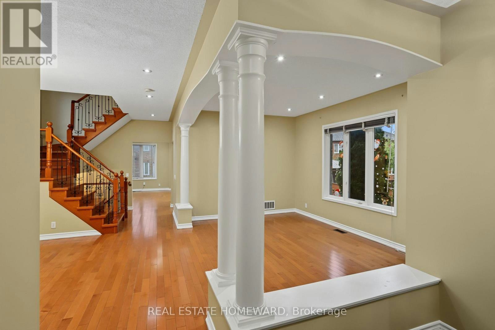 123 Shirley Drive, Richmond Hill, ON, L4S 1Y7 - 3