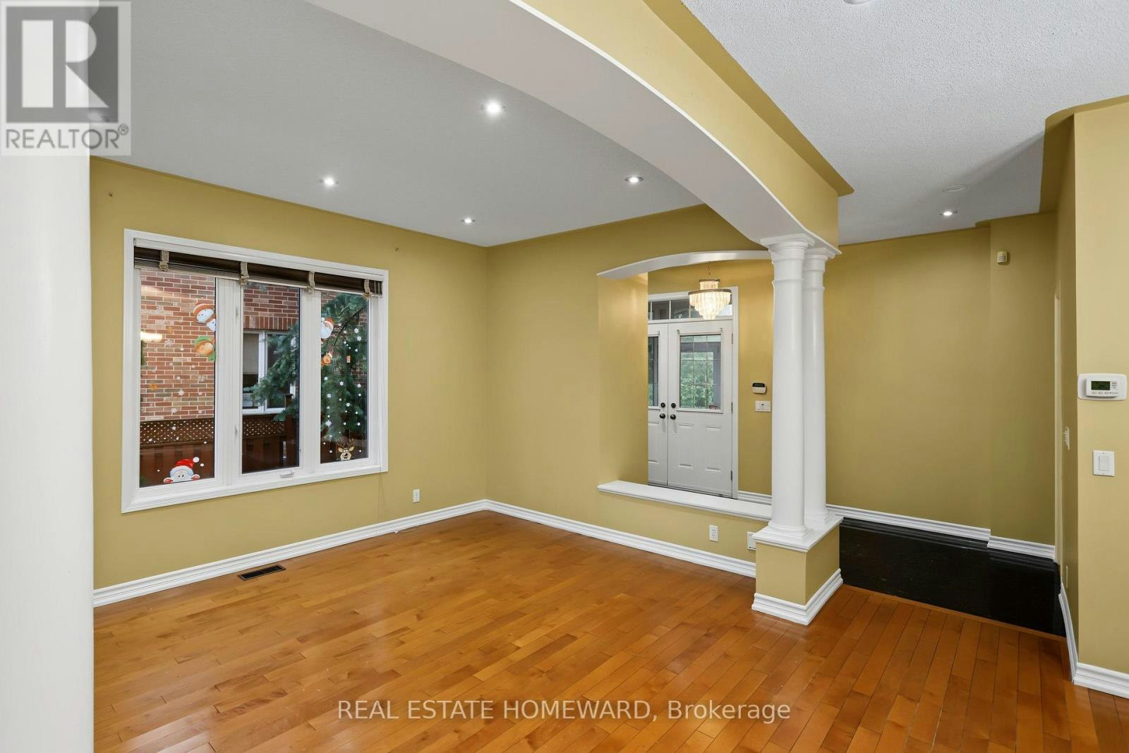 123 Shirley Drive, Richmond Hill, ON, L4S 1Y7 - 2