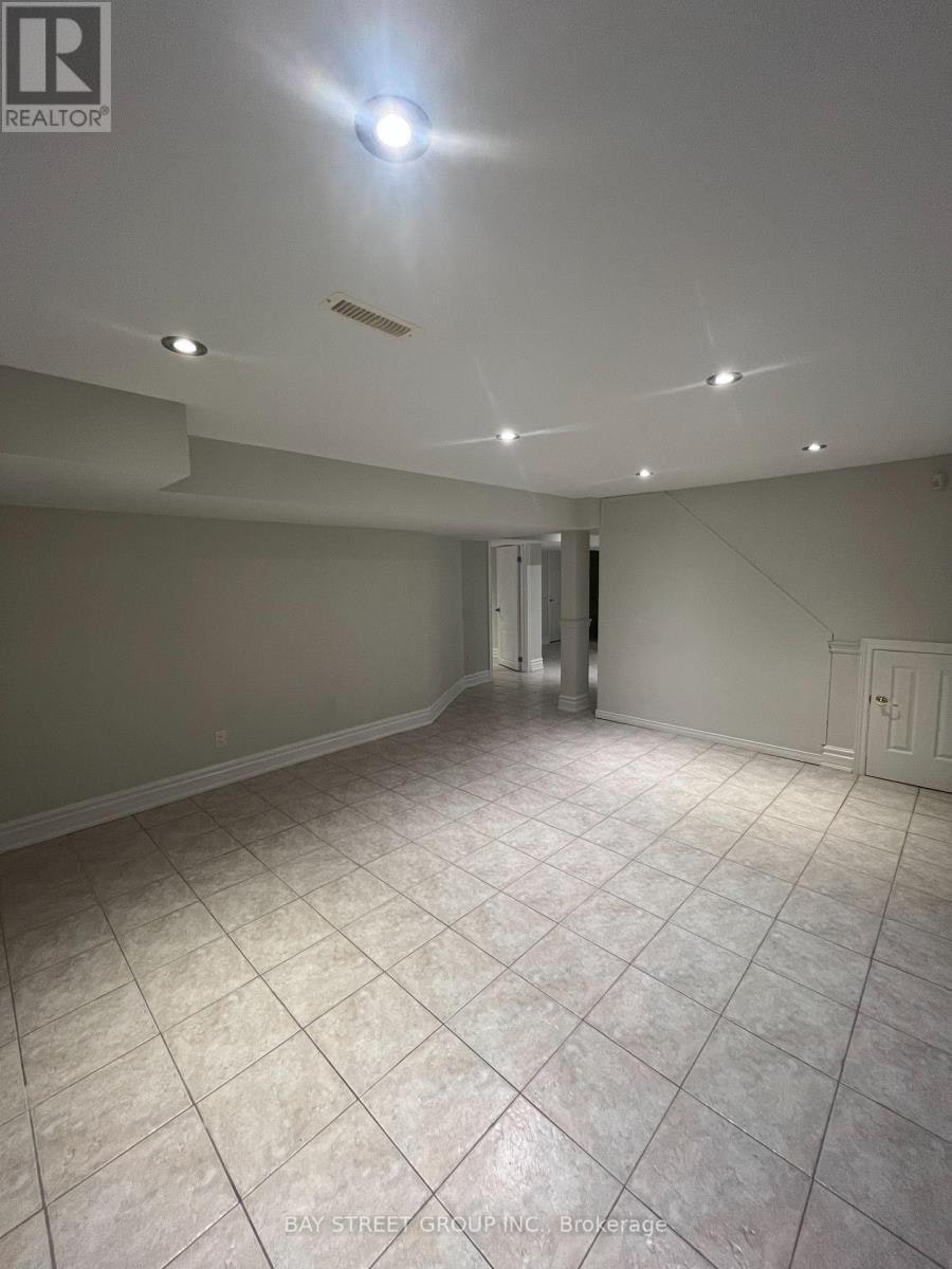 25 Kirkbride Crescent, Vaughan, ON, L6A 2J5 - 7