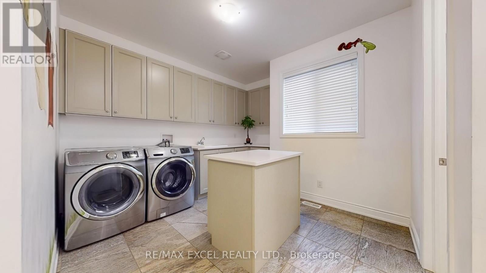 215 Coon's Road, Richmond Hill, ON, L4E 4R3 - 21