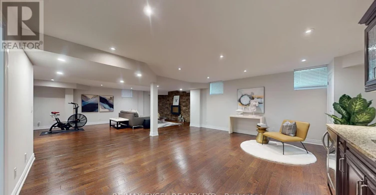 215 Coon's Road, Richmond Hill, ON, L4E 4R3 - 44