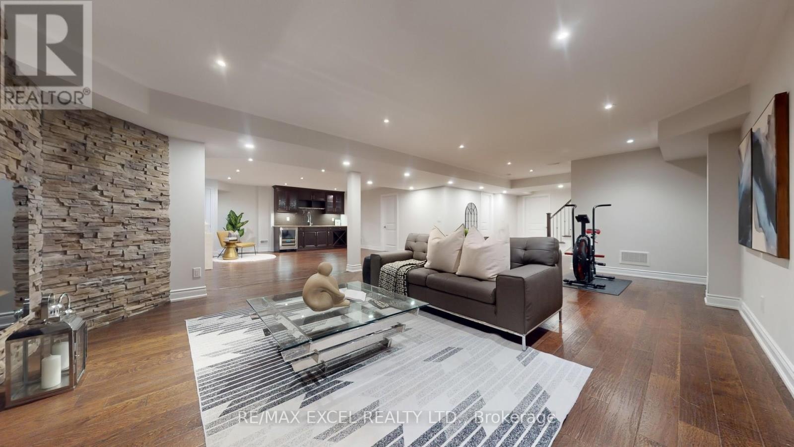 215 Coon's Road, Richmond Hill, ON, L4E 4R3 - 43